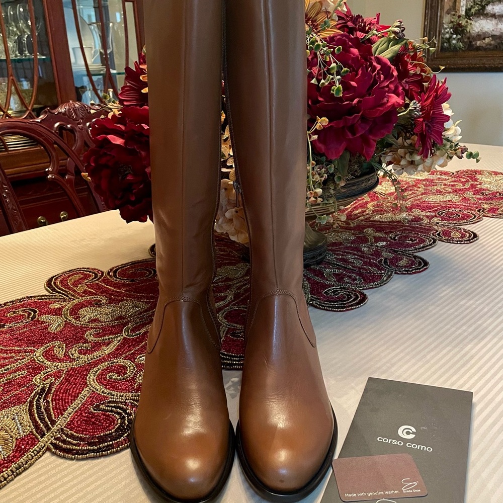 Corso Como Women's Brown Leather Boots Size 8 1/2
